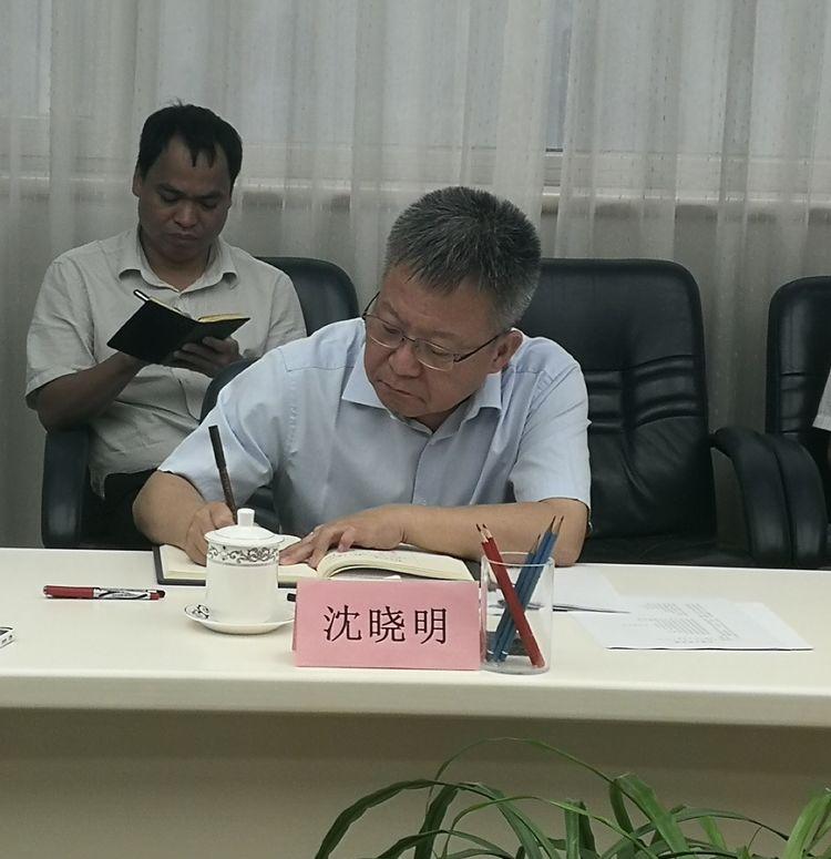 出鄂最新政策下的温馨故事,归途与希望