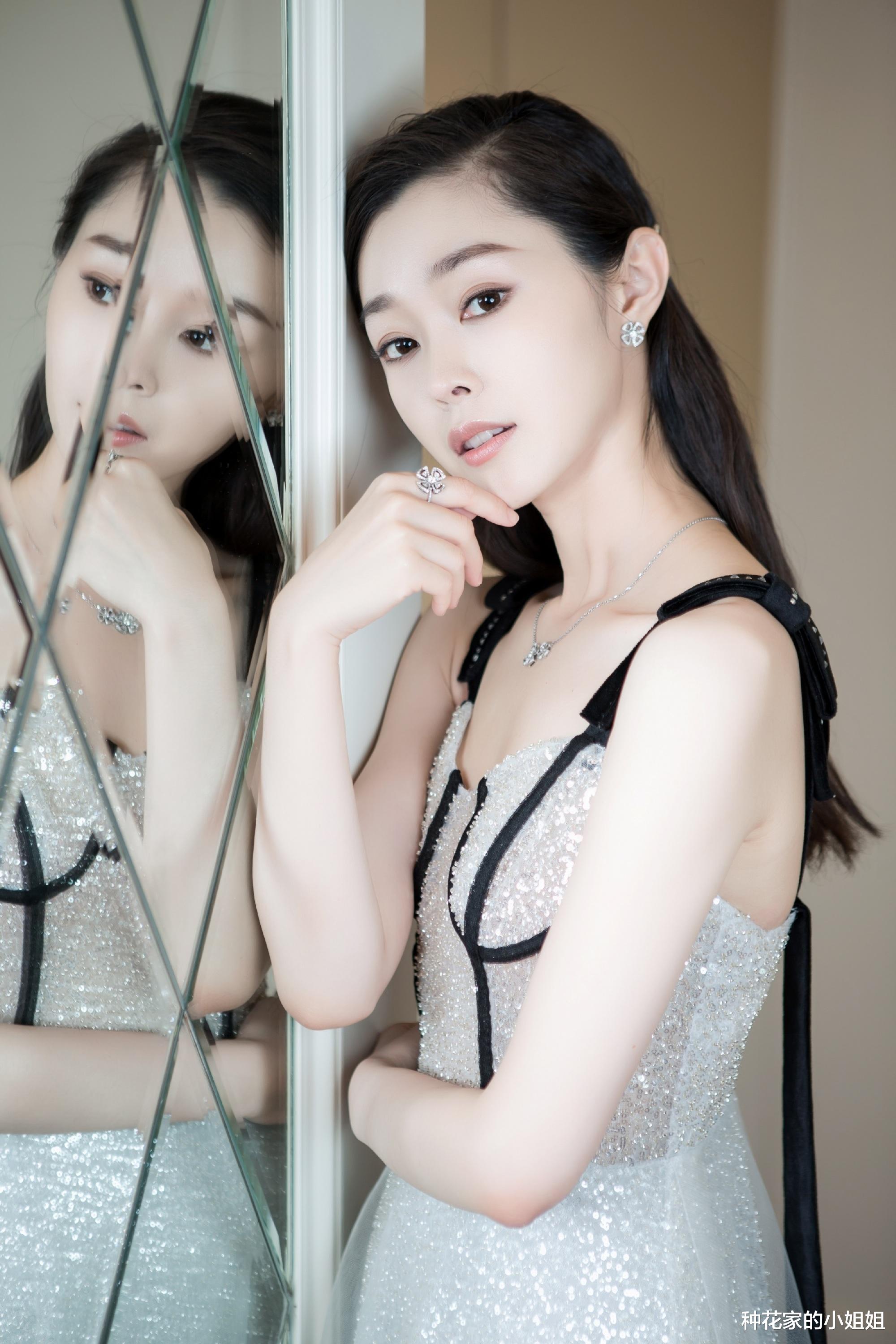 宋铁专属科技新品，智能生活体验之旅，领略未来科技魅力