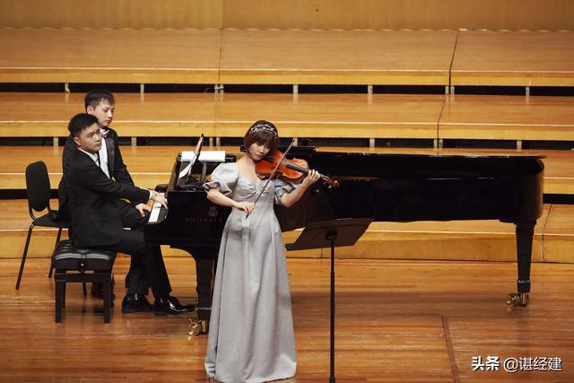 长笛比赛曲目，交响乐章中的友情之韵