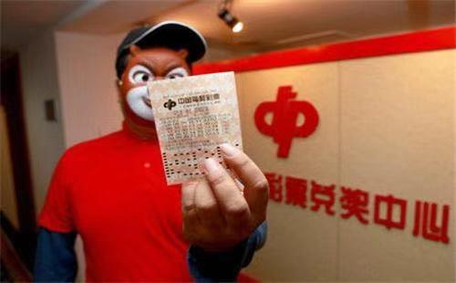 “双色球最新开奖结果”