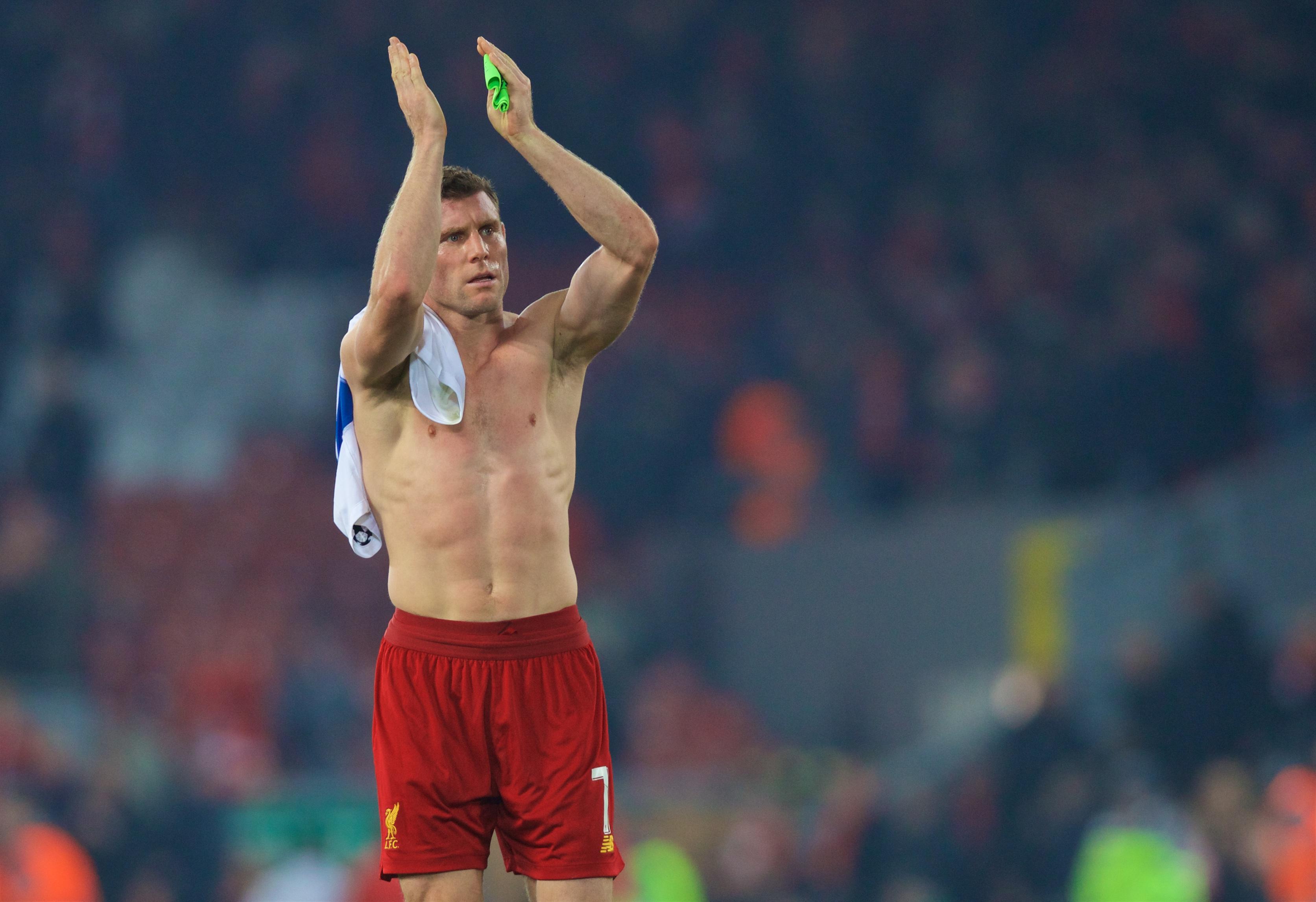 团队竞技赛事的组织策略，五个队的比赛安排与策略分析