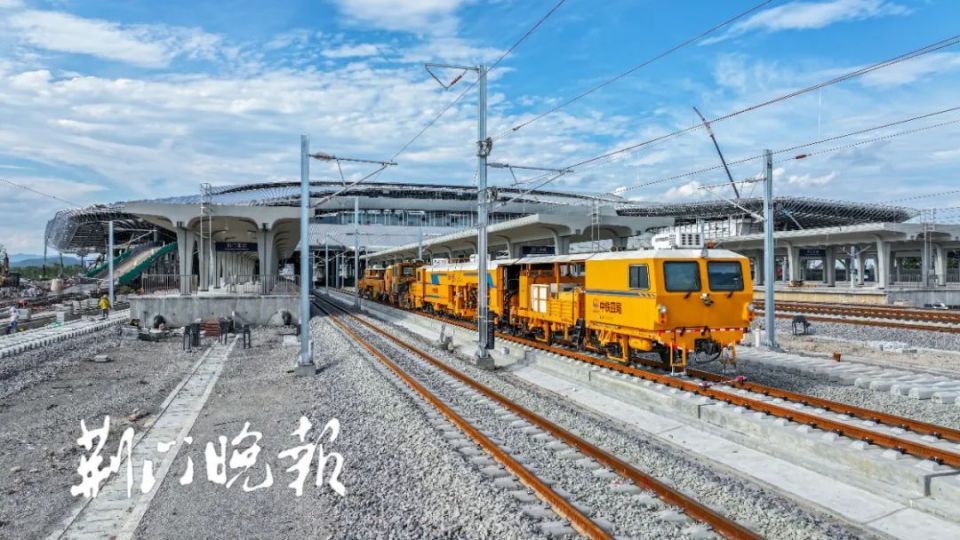 沪汉蓉二线最新动态，追寻自然美景，探寻内心宁静之旅