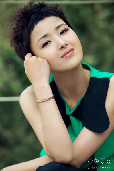 黄曼演员,黄曼演员，与自然美景的邂逅，寻找内心的宁静之旅