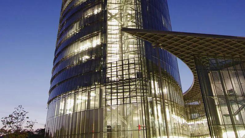 DHL上市，多元观点解析与前景展望