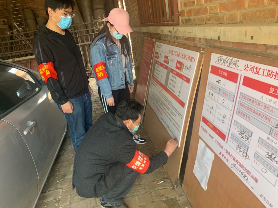 郑飞扬的成长之路,演员之路上的变化与学习,自信与成就的力量