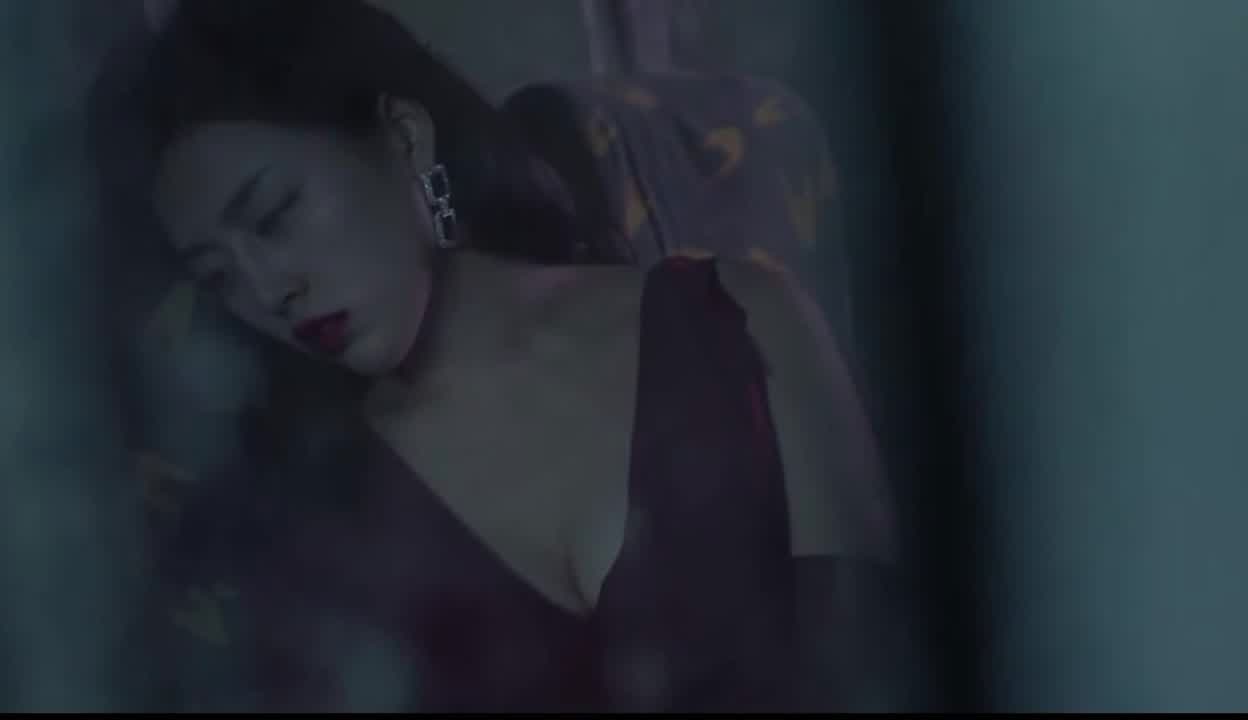 黑暗迷宫女演员