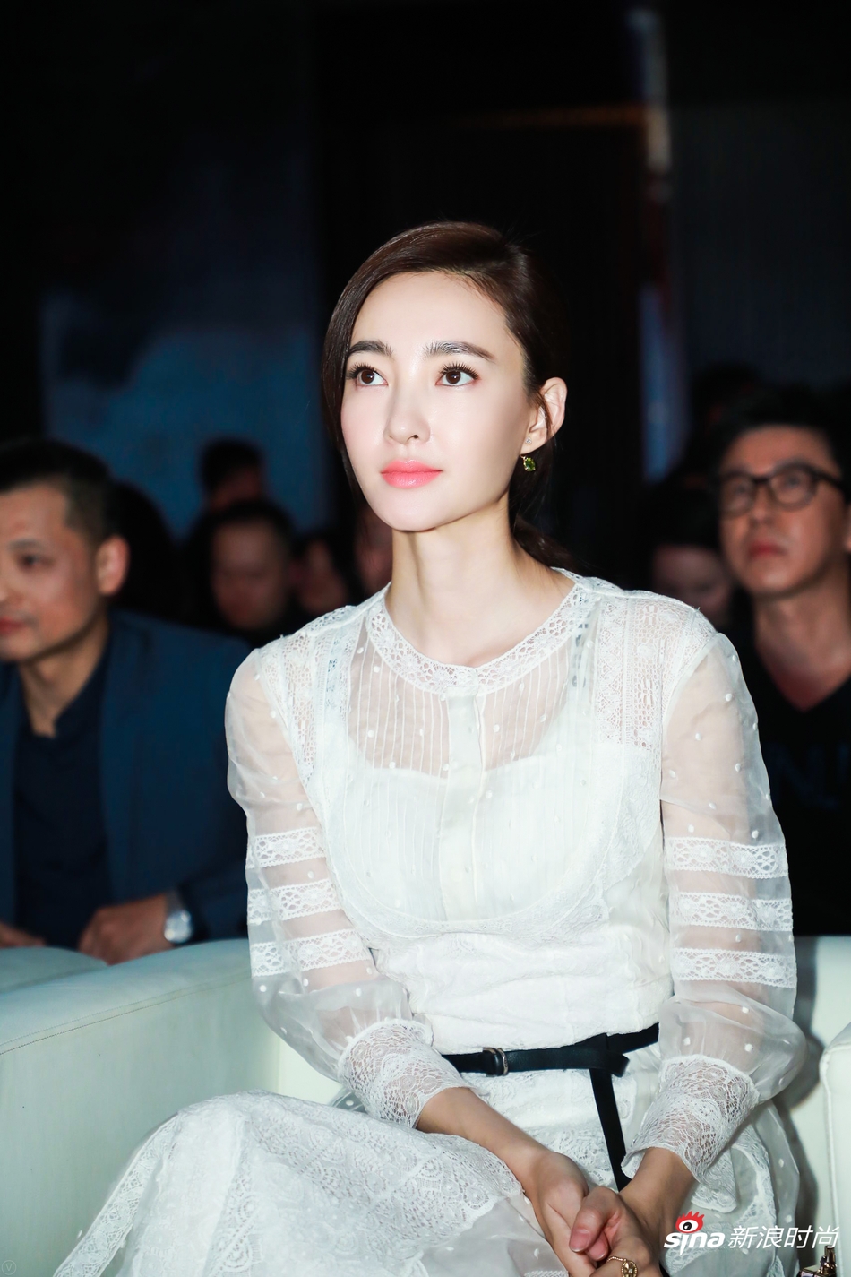 王丽坤2017最新动态,王丽坤2017最新动态,全面指南教你如何追踪明星动态