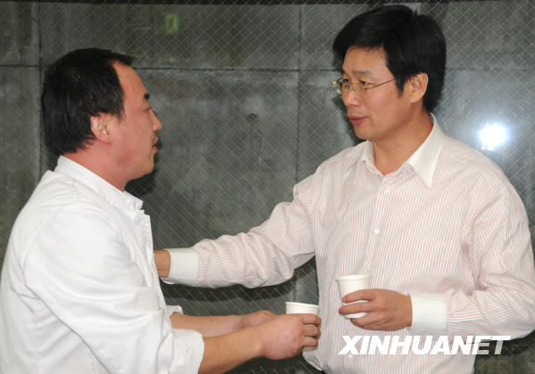 夏立新演员,夏立新演员,小巷中的隐秘宝藏与独特风情