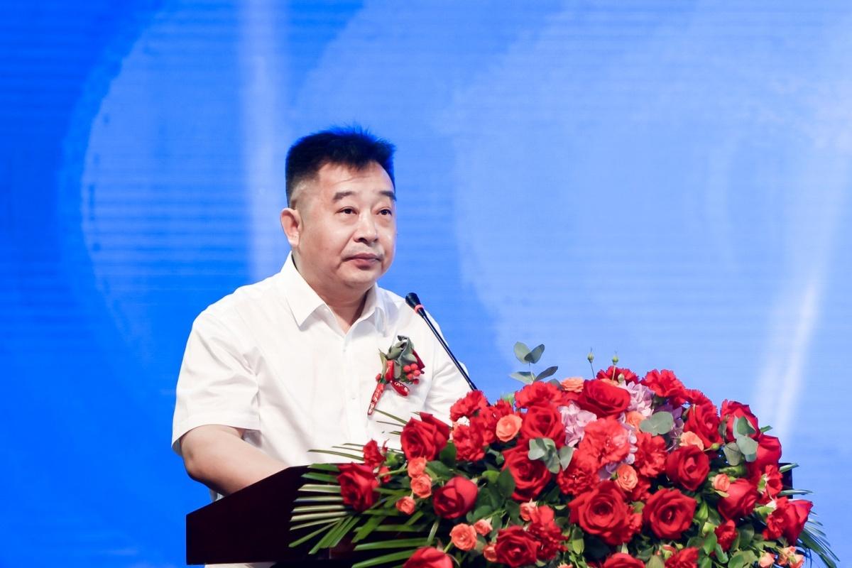 修水良塘招聘启事,友情与工作的交汇点