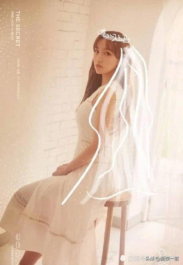 动漫男侧身,动漫男侧身,小巷中的秘密特色小店