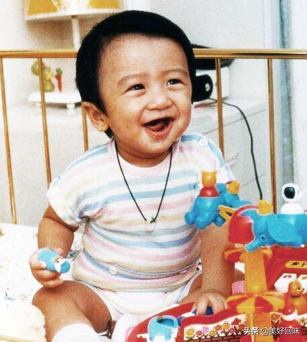 明星儿童照片，天赋展现与关注度双刃剑的展现