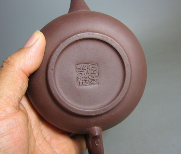 宜兴紫砂壶价格,宜兴紫砂壶价格,历史、影响与地位的深度探讨