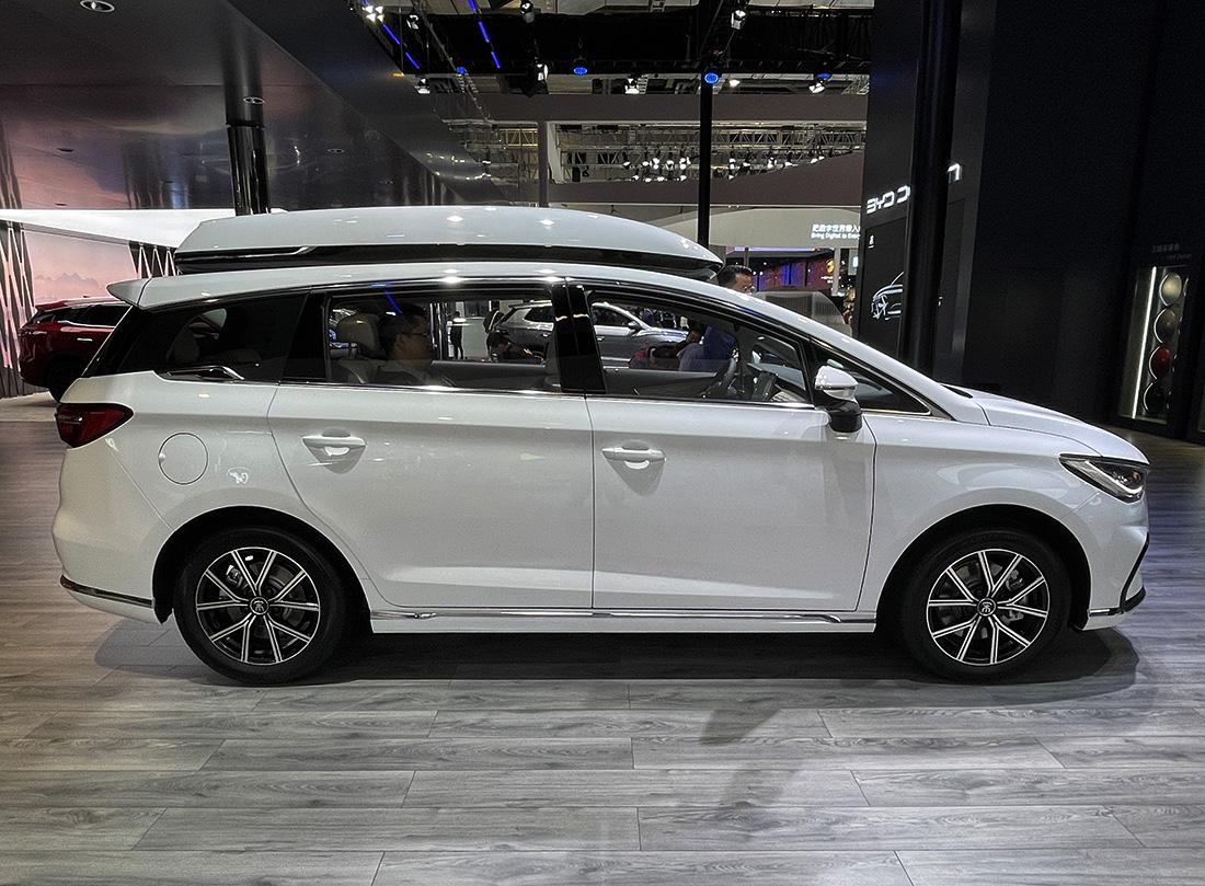 最新内增高,最新内增高，科技重塑时尚，重塑生活