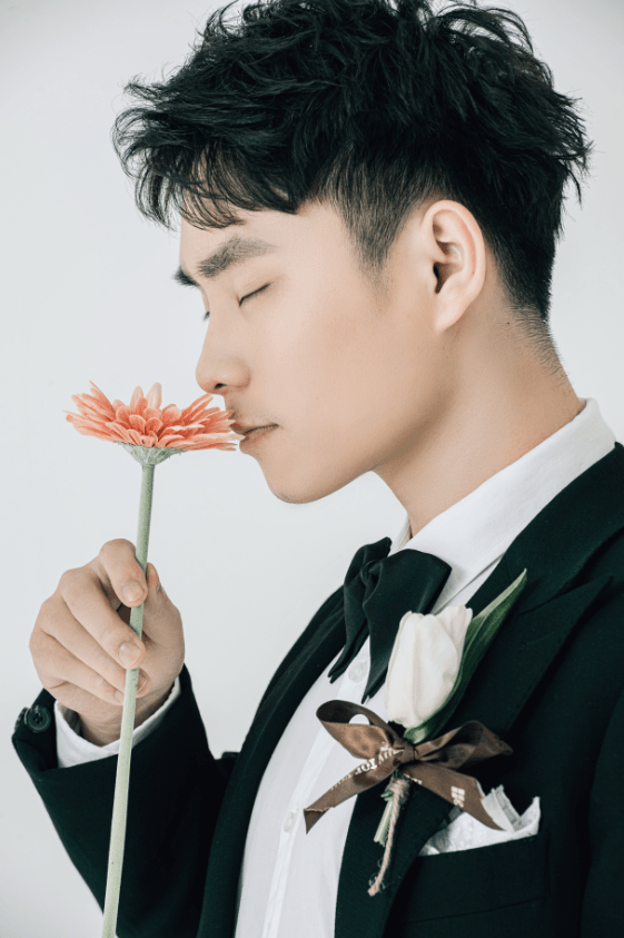 小红书引领潮流，2017最新男士时尚杂志全解析