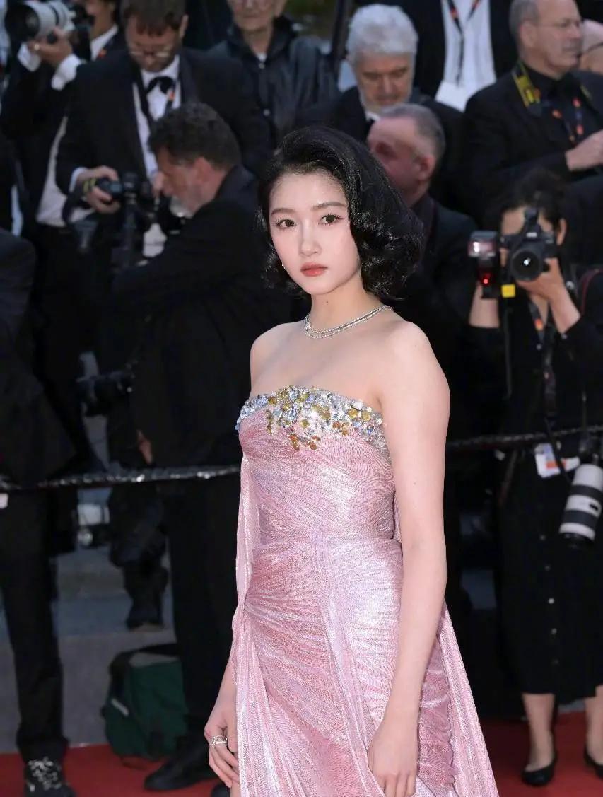 巩俐，电影中的耀眼明珠